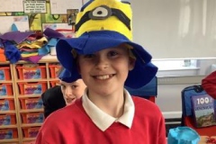 12-Y6-textiles-spr23